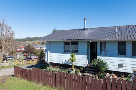 Photo of property in 19 Crystal Place, Pukehangi, Rotorua, 3015