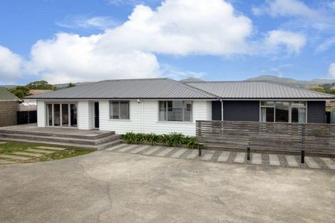 Photo of property in 100a Sparks Road, Hoon Hay, Christchurch, 8025
