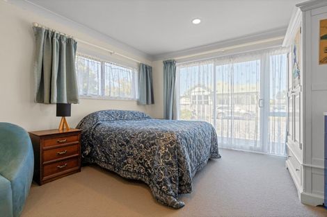 Photo of property in 35 Burn Street, Levin, 5510