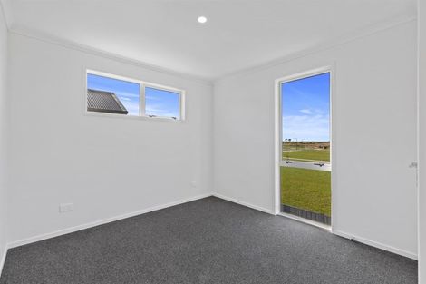 Photo of property in 5 Liberty Street, Papamoa, 3118