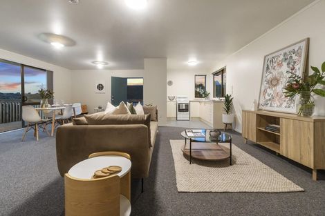 Photo of property in 31 Carling Avenue, Massey, Auckland, 0614