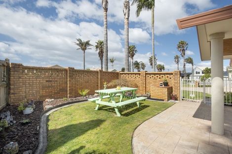 Photo of property in 18 Monterey Key, Papamoa Beach, Papamoa, 3118