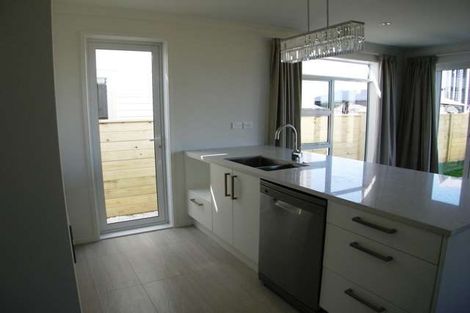 Photo of property in 3 Lockheed Street, Hobsonville, Auckland, 0618