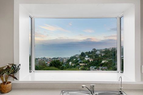 Photo of property in 149 Easther Crescent, Kew, Dunedin, 9012