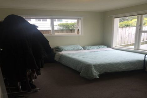 Photo of property in 18 Putnam Street, Northland, Wellington, 6012