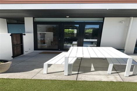 Photo of property in 76 Brougham Street, Mount Victoria, Wellington, 6011