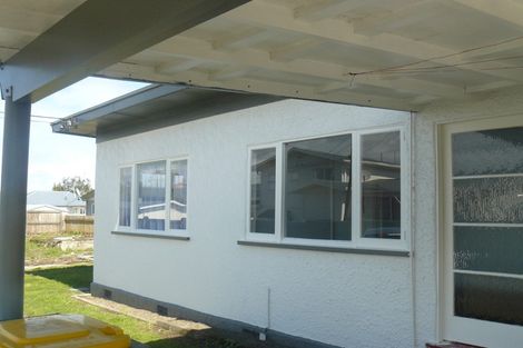 Photo of property in 3/92 Parkers Road, Tahunanui, Nelson, 7011