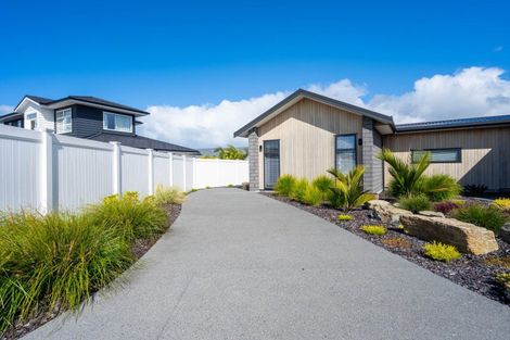 Photo of property in 49 Stace Hopper Drive, One Tree Point, 0118