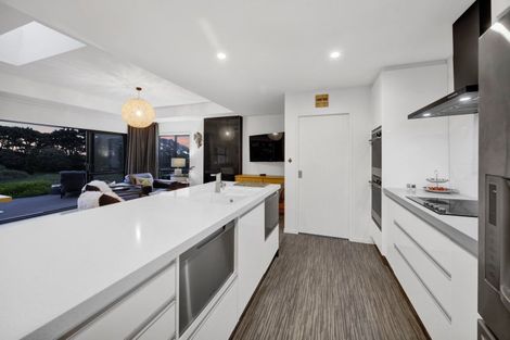 Photo of property in 6 Aytoun Street, Opunake, 4616