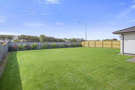 Photo of property in 29 Kingsbridge West, Burwood, Christchurch, 8083