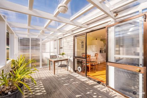 Photo of property in 15 Fleet Street, Naenae, Lower Hutt, 5011