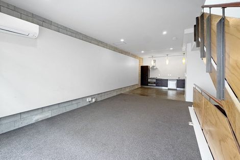 Photo of property in Mondrian Townhouses, 9/24 Hanson Street, Mount Cook, Wellington, 6021