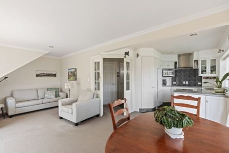 Photo of property in 11a Norman Street, Lower Vogeltown, New Plymouth, 4310