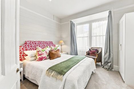 Photo of property in 147a Holly Road, St Albans, Christchurch, 8014