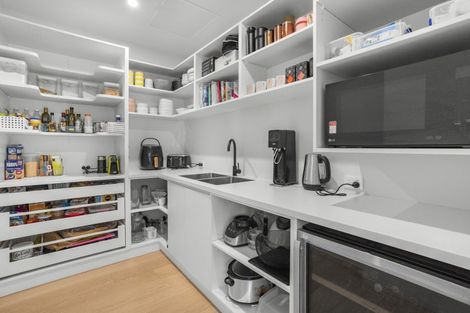 Photo of property in 5 Matai Grove, Greytown, 5712