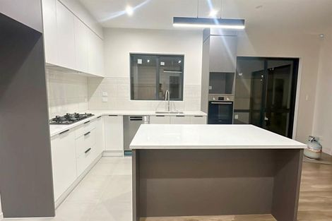 Photo of property in 18 Frazen Avenue, Papakura, 2110