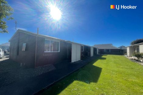Photo of property in 10a Kirkcaldy Street, South Dunedin, Dunedin, 9012
