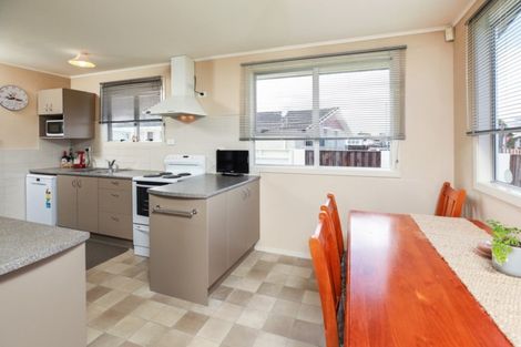 Photo of property in 4 Karen Crescent, Dinsdale, Hamilton, 3204