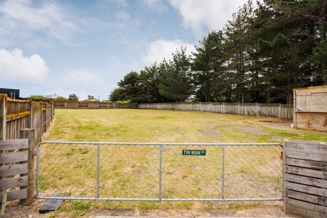 Photo of property in 2a Sandown Avenue, Himatangi Beach, Foxton, 4891