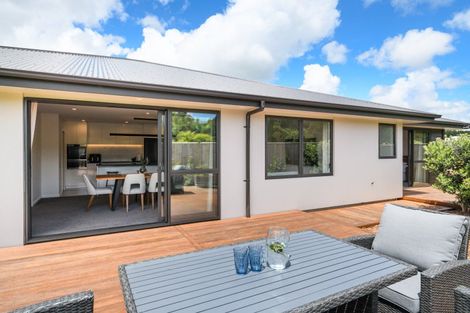 Photo of property in 51 Freedom Drive, Kelvin Grove, Palmerston North, 4414