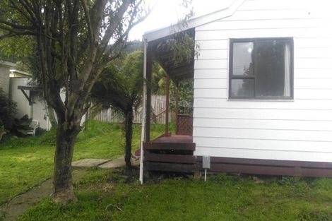 Photo of property in 42 Kamahi Street, Stokes Valley, Lower Hutt, 5019