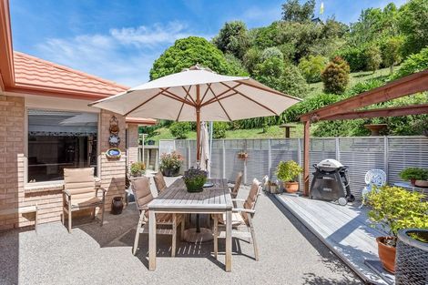 Photo of property in 8 Leanne Way, Waikanae Beach, Waikanae, 5036