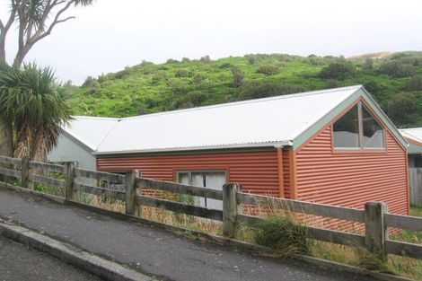 Photo of property in 8 Shropshire Avenue, Wilton, Wellington, 6012