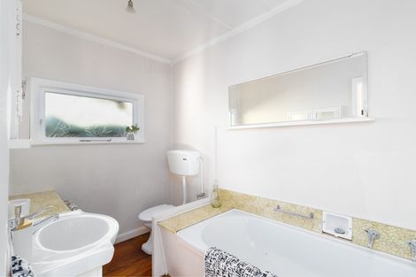 Photo of property in 73 Tosswill Road, Tahunanui, Nelson, 7011