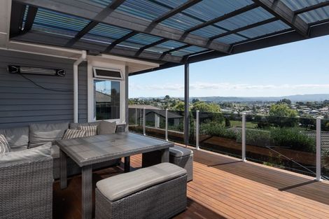 Photo of property in 11 Highmore Place, Brookfield, Tauranga, 3110