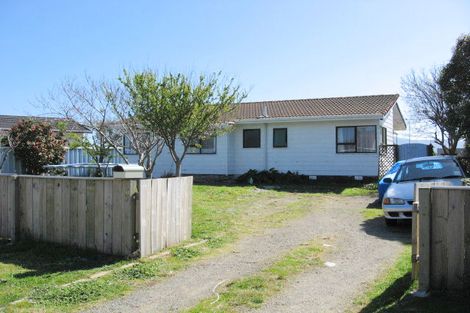 Photo of property in 10 Rosewood Place, Paraparaumu, 5032