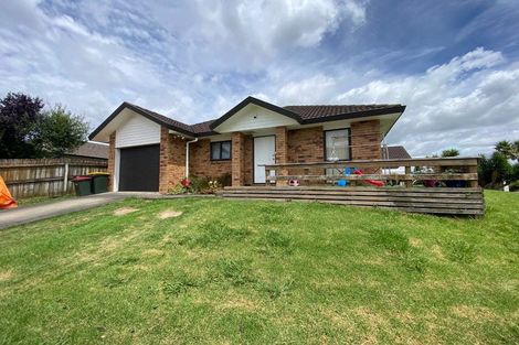 Photo of property in 3 Dunaff Place, Flat Bush, Auckland, 2019