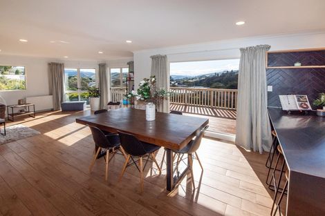 Photo of property in 65 Hawtrey Terrace, Churton Park, Wellington, 6037