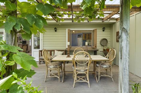 Photo of property in 3 Cambria Road, Devonport, Auckland, 0624