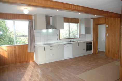 Photo of property in 12 Erica Road, Sunnynook, Auckland, 0620