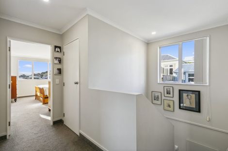Photo of property in 2a Princess Street, Newtown, Wellington, 6021