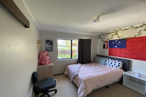 Photo of property in 18b Cumberland Crescent, Welcome Bay, Tauranga, 3112