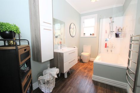 Photo of property in 128 Gladstone Road North, Mosgiel, 9024