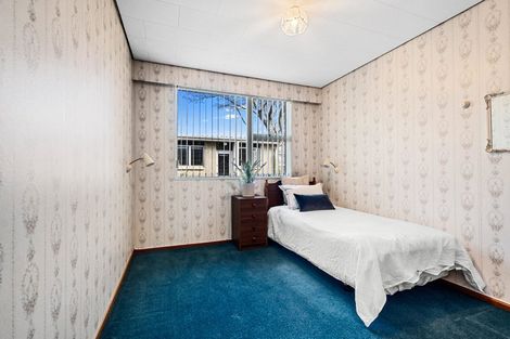 Photo of property in 3/341 Devon Street West, New Plymouth, 4310