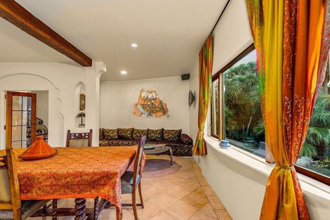 Photo of property in 102 Opanuku Road, Henderson Valley, Auckland, 0612