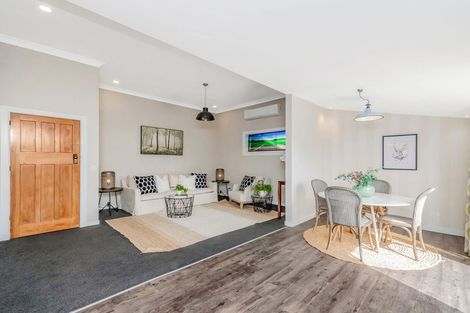 Photo of property in 79 Bridle Path Road, Heathcote Valley, Christchurch, 8022