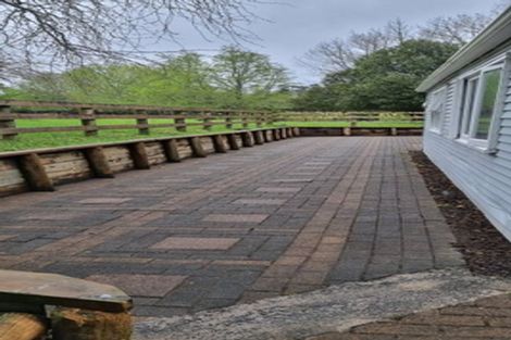 Photo of property in 195 Riverhead Road, Kumeu, 0892