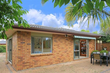 Photo of property in 5 Lantern Court, Henderson, Auckland, 0612