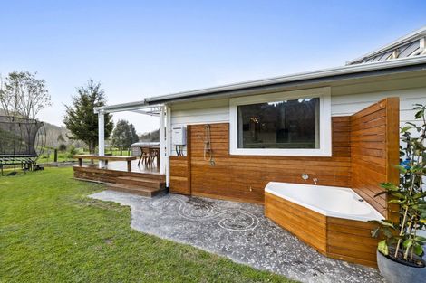 Photo of property in 186 Uruti Road, Uruti, Urenui, 4378