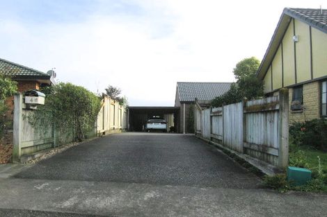 Photo of property in 4 Jasmine Place, Fitzherbert, Palmerston North, 4410