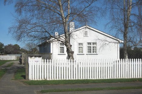 Photo of property in 77 Taumaihi Street, Bulls, 4818