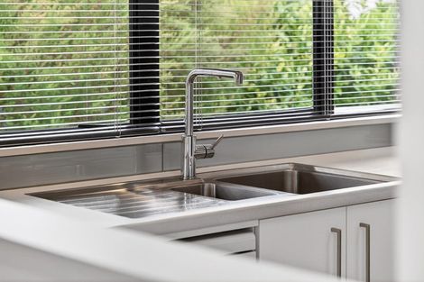 Photo of property in 51a Glendale Road, Glen Eden, Auckland, 0602