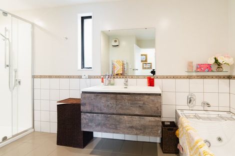 Photo of property in 40 Brighton Road, Green Island, Dunedin, 9018