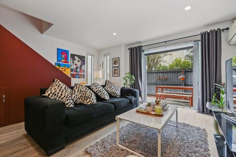 Photo of property in 17a Whiteleigh Avenue, Addington, Christchurch, 8024