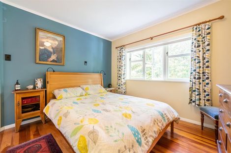 Photo of property in 3 Waitohu Road, York Bay, Lower Hutt, 5013