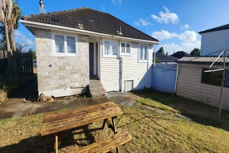 Photo of property in 273 Puhinui Road, Papatoetoe, Auckland, 2025